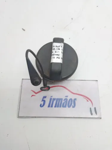 Tampa Tanque Combustivel Toyota Rav4 4x4 2.4 2005 / 2006 Preto 2005