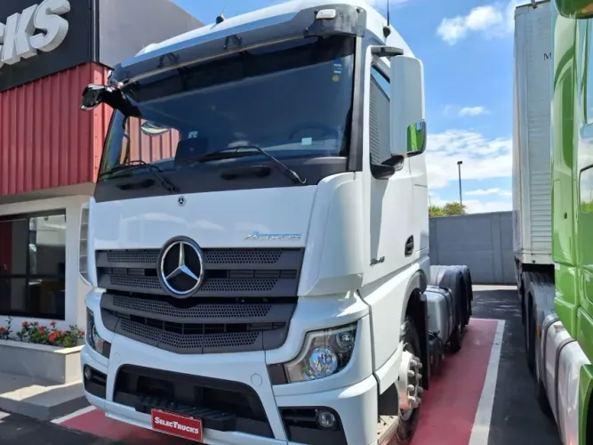Mercedes benz Actros 2548 6x2 23/24 Selectrucks.