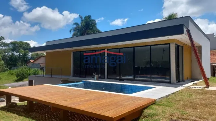 Casa em condomínio no Íbirapitanga, Santa Isabel