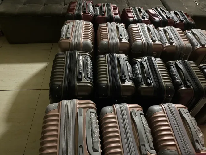 Vendo kit malas com 5 unidades 750,00