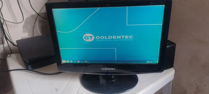 Monitor SAMSUNG 17 polegadas 80 REAIS 