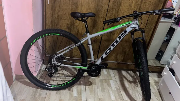 ? BICICLETA LOTUS NITRO ARO 29 ? NOVA, SEM USO