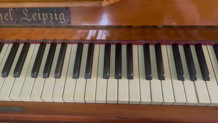 Piano ALEMÃO. PROMOÇÃO