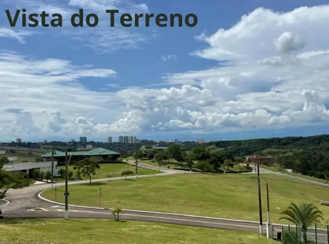 Condomínio Fechado na Zona Sul (10 minutos do SESI)