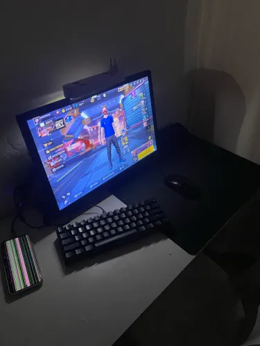 Monitor bem conservado 19 polegadas e 75hz