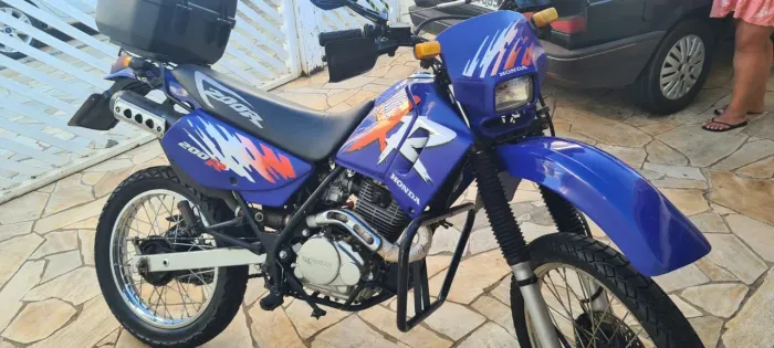 Xr 200R