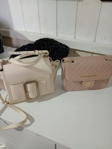 Bolsa mão e ombro