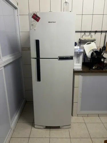 Geladeira Brastemp 375l