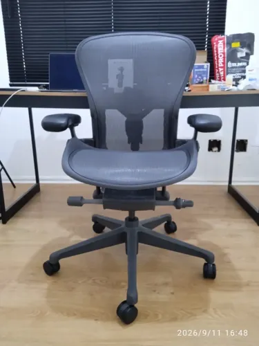 Cadeira New Aeron B Grafite Completa - Herman Miller
