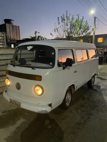 Volkswagen Kombi Standard/ Luxo/ Serie Prata 2004