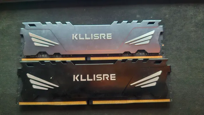 MEMÓRIA RAM DDR4 16GB DOIS PENTWS TOTAL 32 GB 2666MHZ.