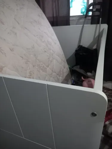 Berço em mdf muito novo