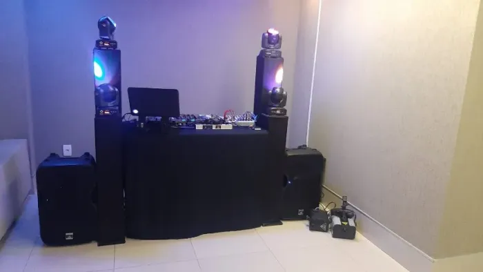 DJ SOM E ILUMINAÇÃO