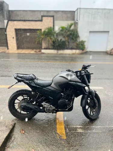 Fazer 250 2024