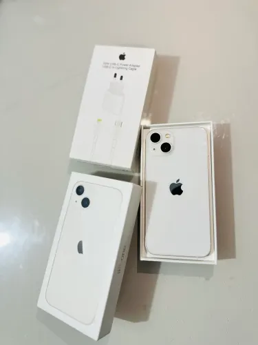 iPhone 13 - 128 gb