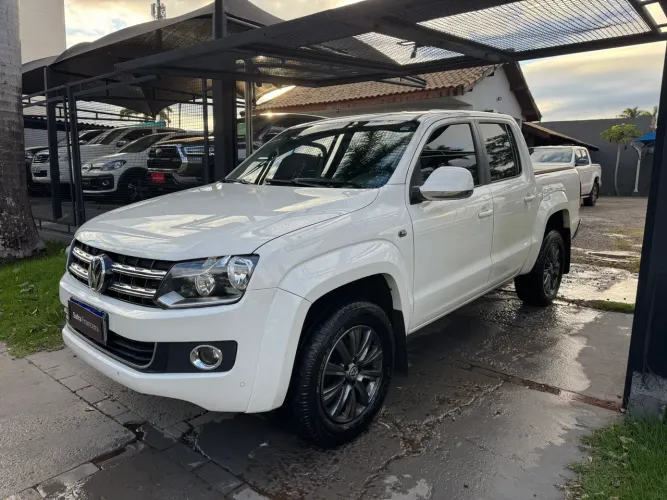 Volkswagen Amarok High.cd 2.0 16V TDI 4X4 Dies. AUT 2016