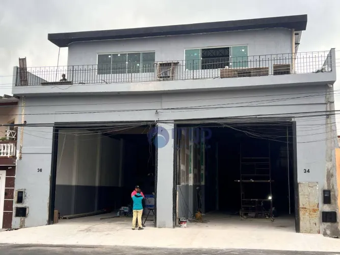 Galpão para alugar, 325 m² - Vila Sabrina - São Paulo/SP