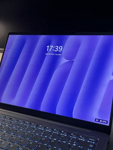 Notebook Yoga Slim 7i