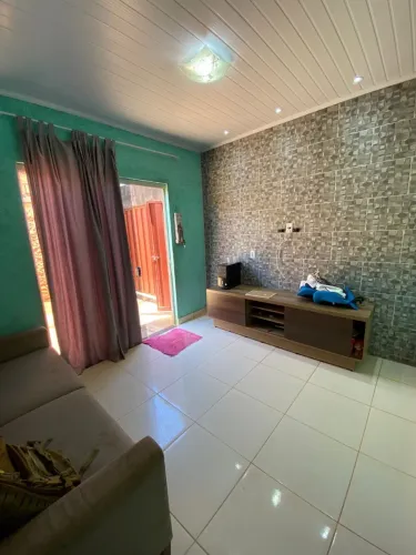 CASA À VENDA ÁGUAS LINDAS DE GOIÁS