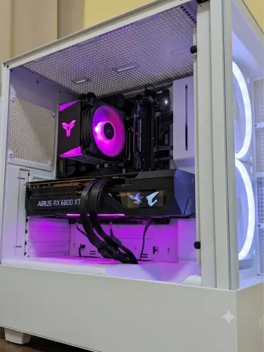 RYZEN  7 7800x3D RX 6800  XT 16 GB   ASUS TUF B650 RODA TUDO 4 K NO ULTRA