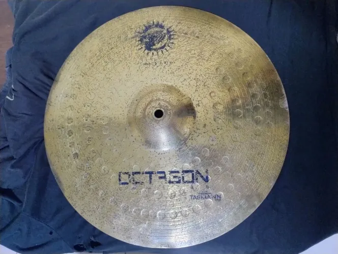 Prato de bateria crash 16 octagon tasmann - perfeito para estudo