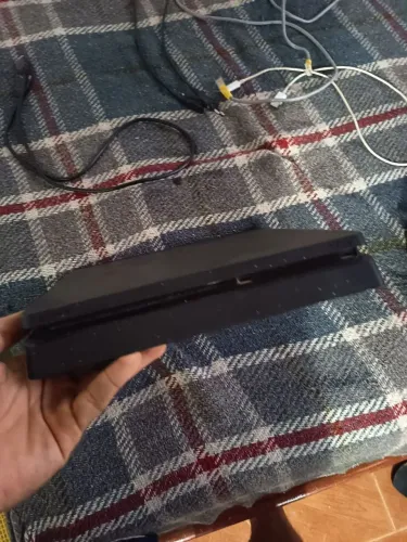 Ps4 slim 1 tb