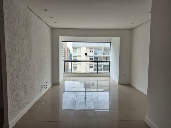 Apartamento para comprar e alugar na Vila Nova Conceição