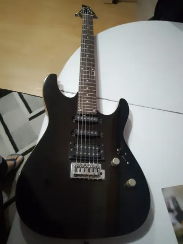Guitarra Menphis mg 230