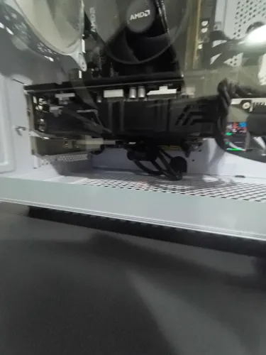 Placa de video RX 5500 XT + placa de rede wifi da fenvi com Bluetooth 