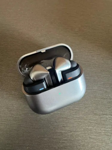 Fone Samsung Galaxy Buds 3 Pro Cinza - Excelente estado