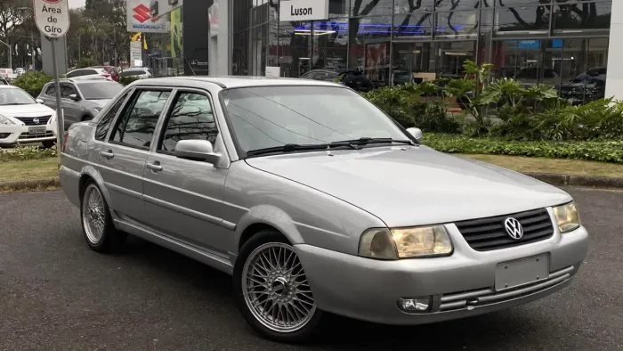 Volkswagen Santana 2.0 MI 2P E 4P 2002