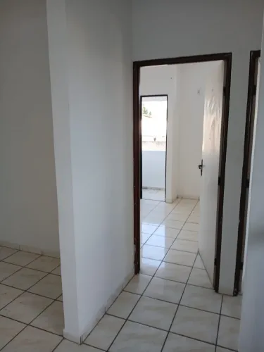 Alugo Apt 3qts/1suite na Serraria