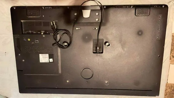 VENDO TELEVISÃO PHILIPS