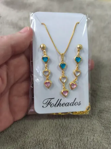 Conjunto de Colar e Brincos 