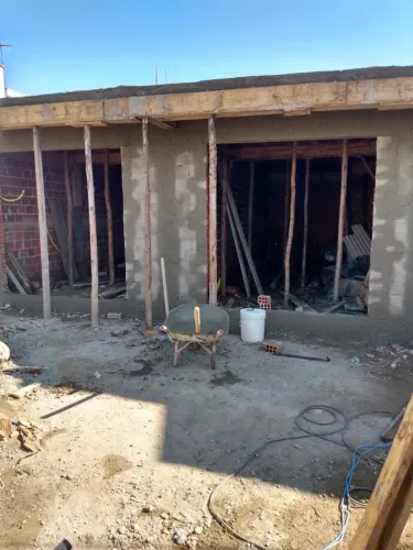 Preciso de uma equipe pra concretas laje em São José dos pinhais