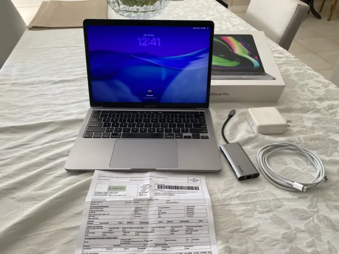 MacBook Pro M1 13 Polegadas 256 GB 8 GB 
