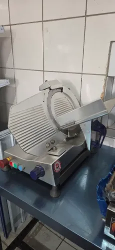 Fatiador de Frios Gural 300 Usado