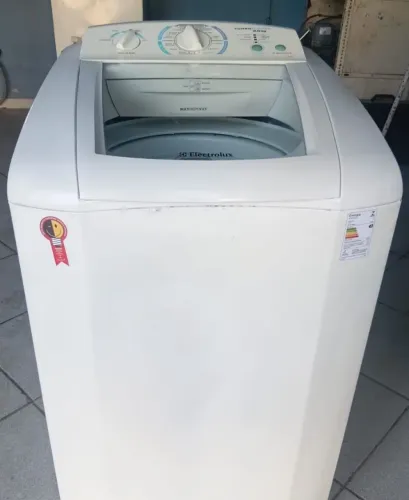 Vendo máquina de lavar 9 kilos