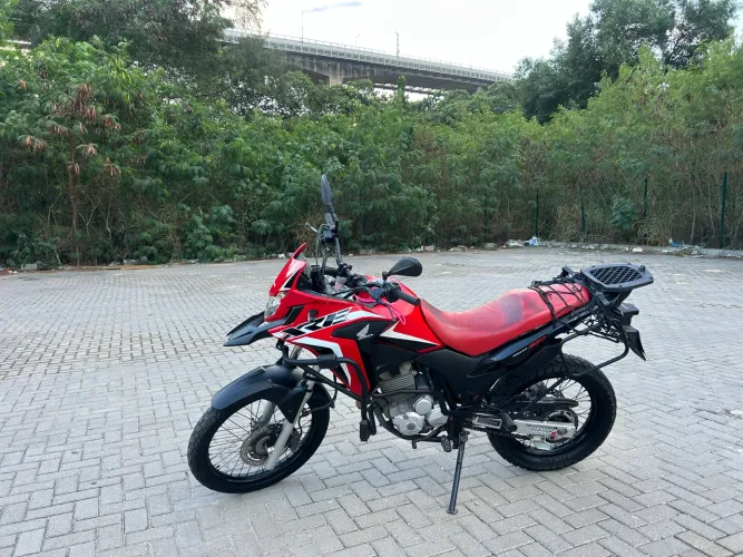 Honda XRE 300 Rally 
