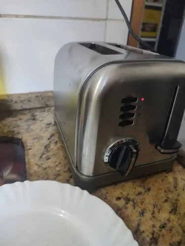 Torradeira Cuisinart toda em inox