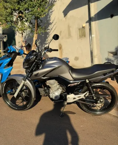 VENDO CG 160 FAN NOVINHA