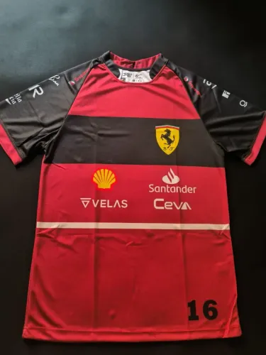 Camisa Ferrari Leclerc Fórmula 1