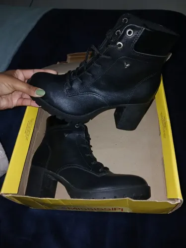 Bota feminina