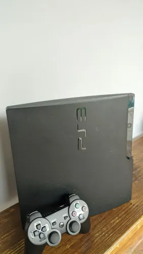 Playstation 3 + jogos + controle