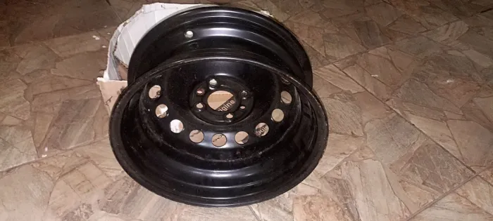 Roda de Aço 14 Polegadas FIAT