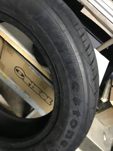 Pneu R15