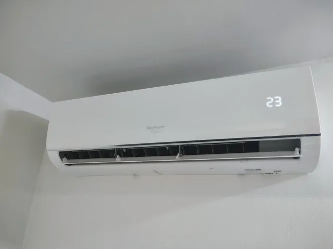 Split Springer Midea 18000 btu