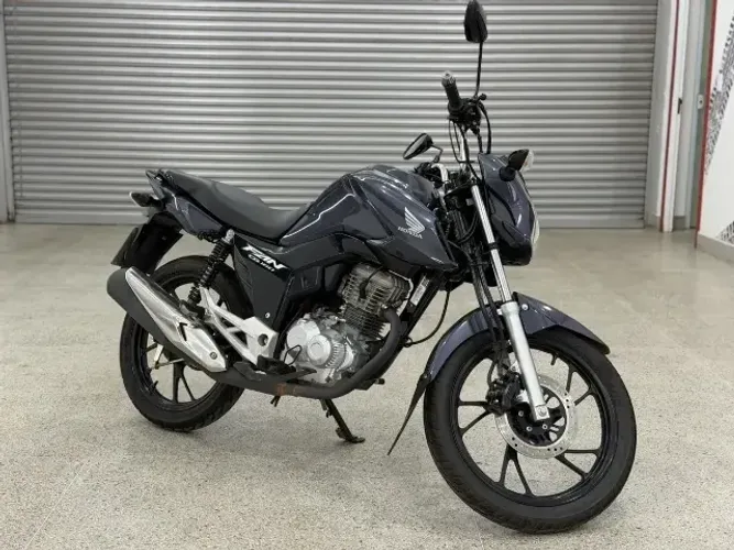 Titan 160