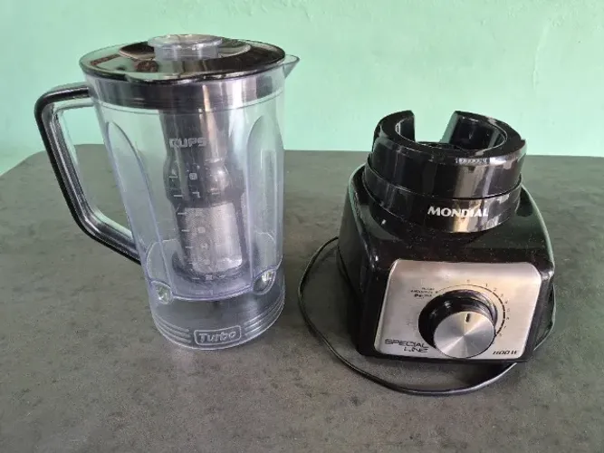 Liquidificador Mondial L-1100 3L Turbo 127V Preto
