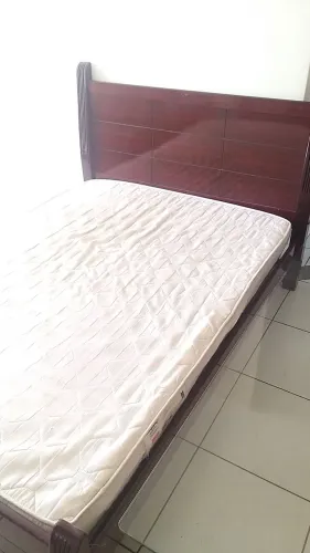 Cama de Casal só hoje R$100,00
